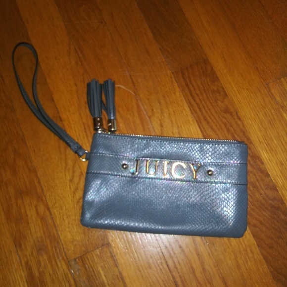 Juice couture wristlet - Picture 2 of 3